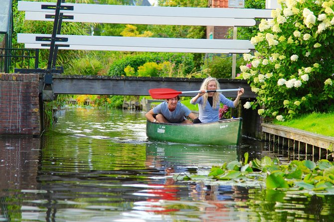 Guided Canoe Adventure with Picnic Lunch in Waterland from Amsterdam - What to wear and what to bring for wet feet and easy comfort