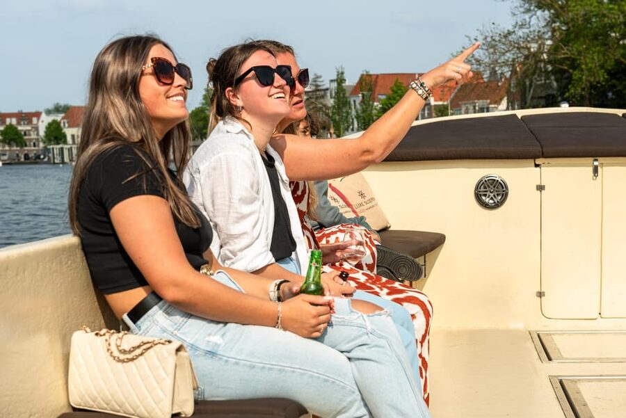 Haarlem: Guided Highlights Canal Cruise on Open Boat - Key highlights that make this Haarlem cruise worth your time