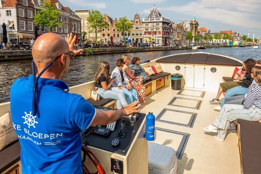 Haarlem: Guided Highlights Canal Cruise on Open Boat - Start at Windmill De Adriaan, then glide into the city’s story