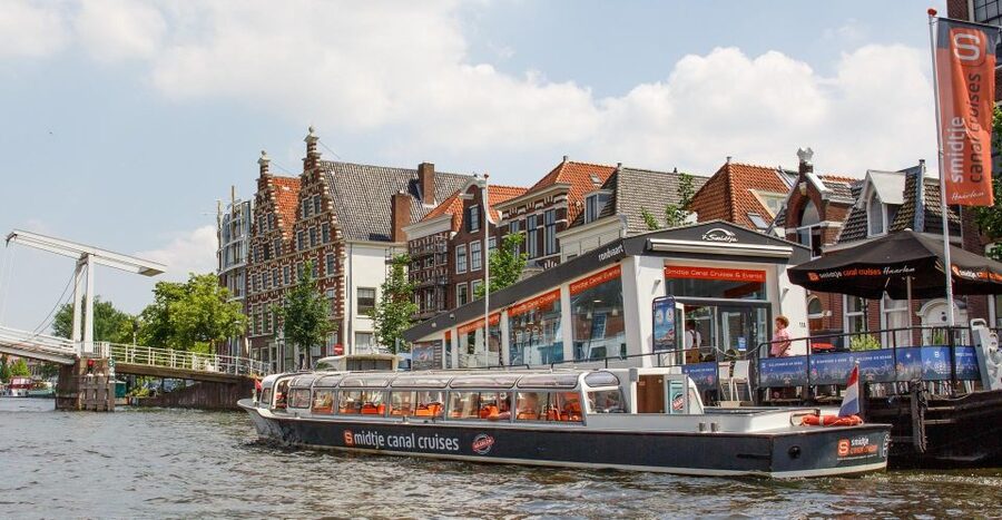 Haarlem: Sightseeing Canal Cruise through the City Center - Should You Book This Haarlem Canal Cruise?