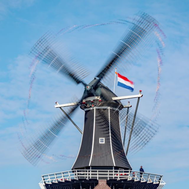 Haarlem: Windmill 'De Adriaan' Guided Tour - Price and value: $9 for an authentic, guided engineering lesson