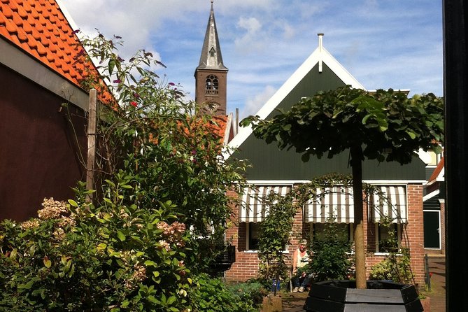 Half-Day Edam and Volendam Private Walking Tour from Amsterdam - Meeting at Amsterdam Centraal, Then Off to Edam Fast
