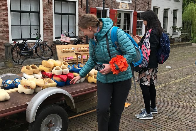 Half-Day Edam and Volendam Private Walking Tour from Amsterdam - Price and Logistics: What $348.46 Buys You