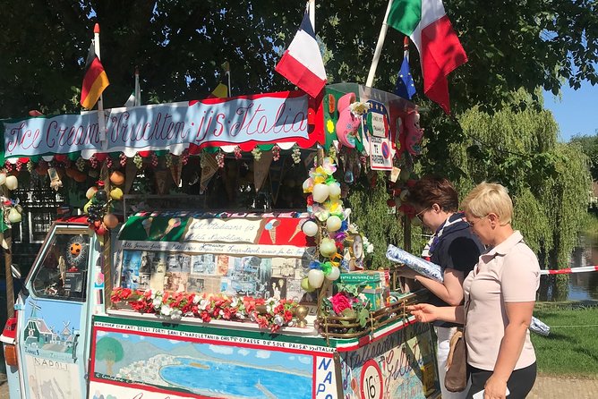 Half-Day Private Guided Sightseeing Tour of Zaanse Schans - From Amsterdam Centraal to Zaanse Schans, a short ride into another century
