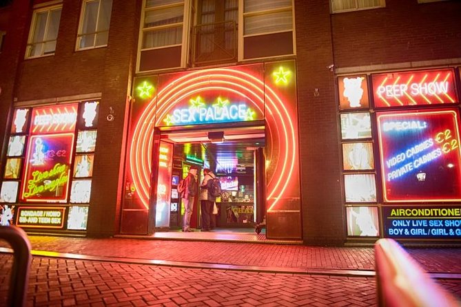 Half-Day Tour of Red Light District and Jordaan District with Private Guide in Amsterdam - Jordaan Streets and the Anne Frank House Area, Including West Church