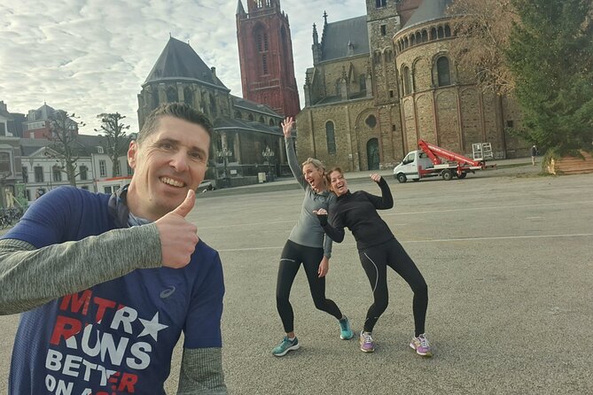 Highlight Running Tour - Jekerkwartier cobblestones, mansion fronts, and an authentic feel