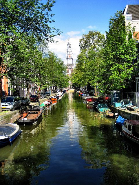 Historic Amsterdam 2-Hour Private Tour with Local Guide - Red Light District on a private route: laid-back, but explained with history
