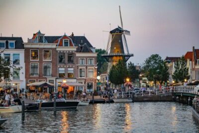 Historical Leiden: Private Walking Tour with a Local Guide