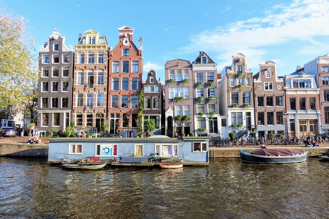 History & culture tour in Amsterdam with a local - Entering Amsterdam’s Story at Beursplein