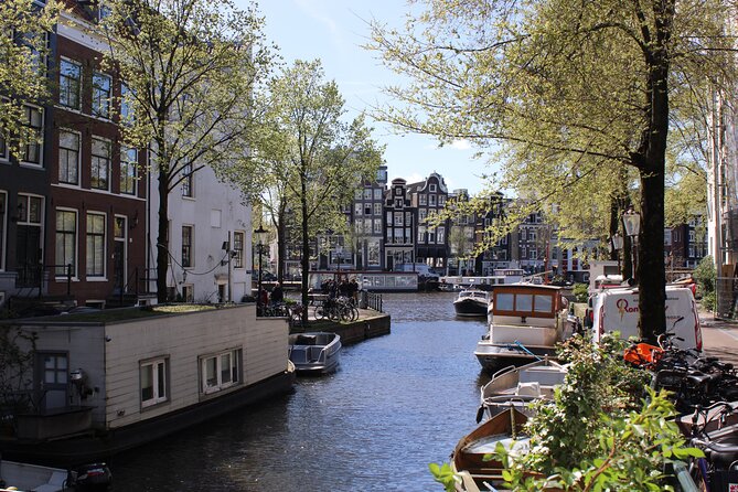 History & culture tour in Amsterdam with a local - House on the Three Canals and the Bicycle Bridge Idea