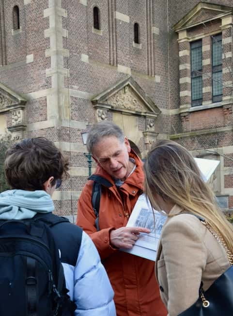 Hoorn: City Tour with Local Guide - Noorderplantsoen to the Binnenstad: getting your bearings fast
