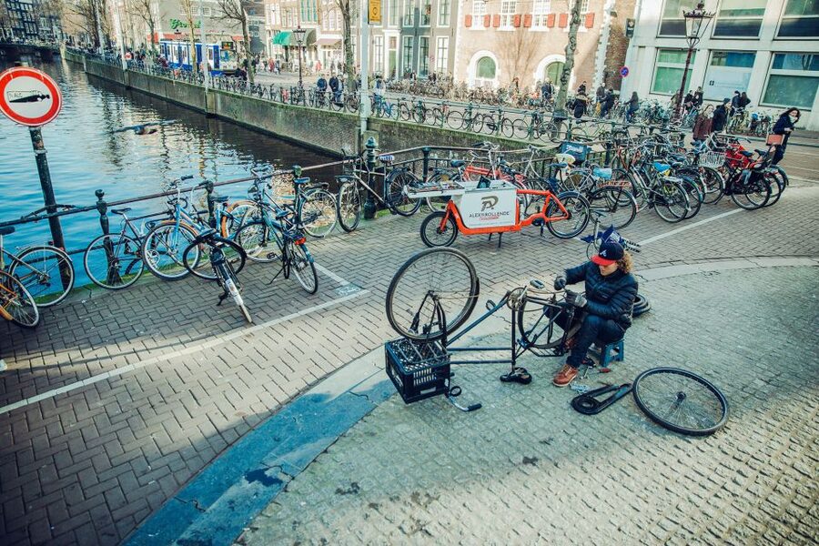Humans of Amsterdam - Small group cultural walking tour - 4 hours, about 8,500 steps, and a small group that actually talks