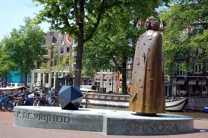 Jewish Amsterdam Private Walking Tour - Uilenburgersjoel synagogue, flea market life, and memorials you might not expect