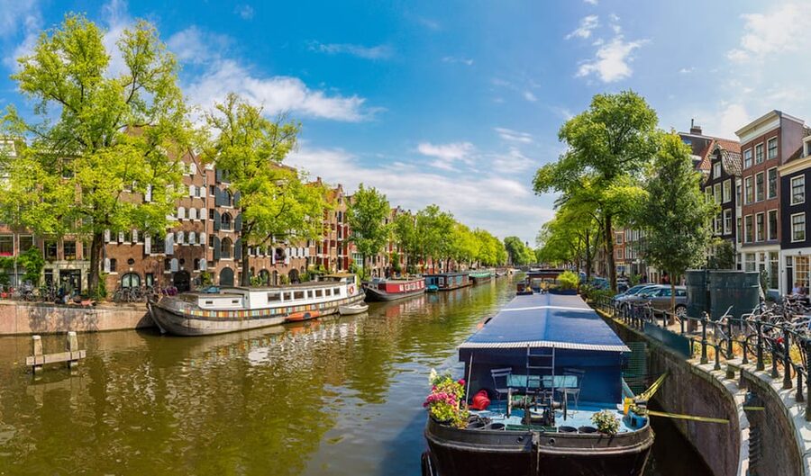 Jordaan, Anne Frank and Leidseplein tour in English - Prinsengracht to the Anne Frank House Area: WWII on the Streets