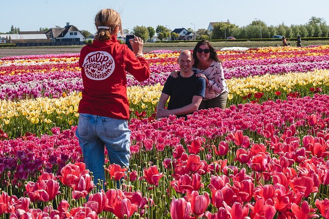Keukenhof Gardens & Tulip Experience Tour from Amsterdam - Timing, bloom windows, and why spring days can vary