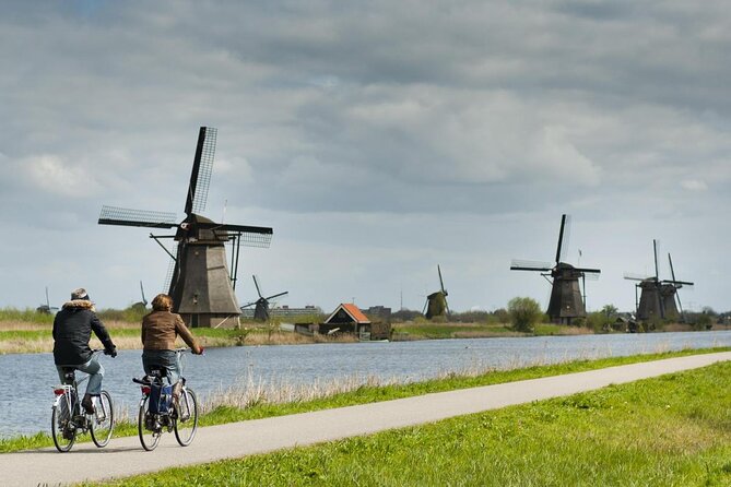 Kinderdijk Windmills and Delft Small-Group Tour from Amsterdam - Quick hits before you go
