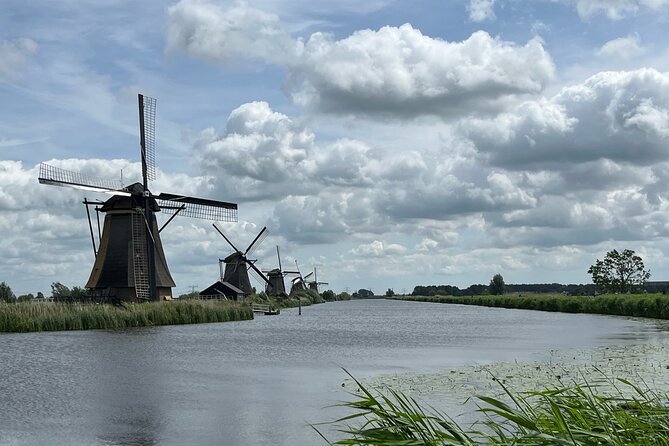 Kinderdijk Windmills, Delft City & Delft Blue Factory Visit - Practical tips for a smooth Kinderdijk and Delft day