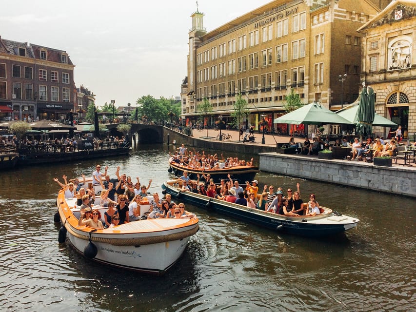 Leiden: Guided City Canal Cruise - Meeting at Aalmarkt 4, and what to wear on the canals