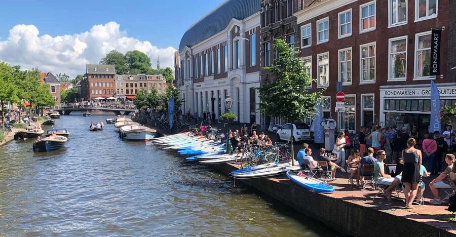 Leiden: Paddleboard Rental to Explore Leiden's Canals - The 2-Hour Flow: Quick Lessons, Then You Paddle