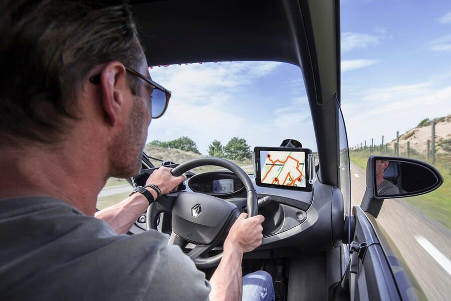 Lisse: Drive-it-Yourself Dutch Countryside GPS Audio Tour - Who this tour is best for, and who should skip it