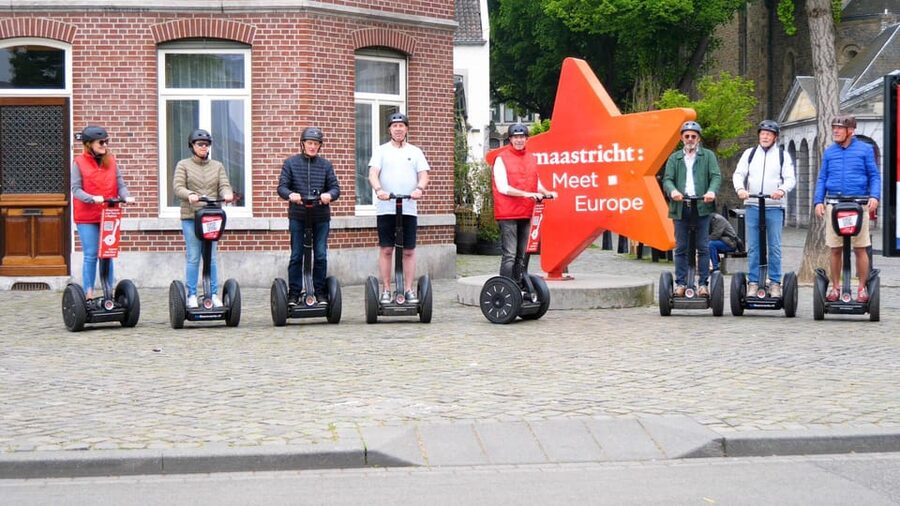 Maastricht: Segway City Tours - Guides, personalities, and the beginner-friendly approach