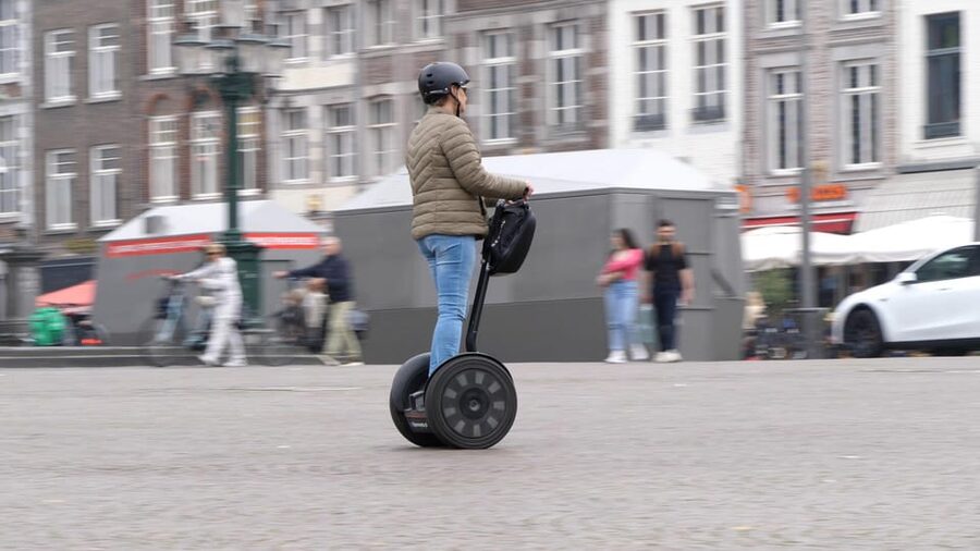 Maastricht: Segway City Tours - Fort Sint Pieter and the hill driving moment, fun with a safety lens