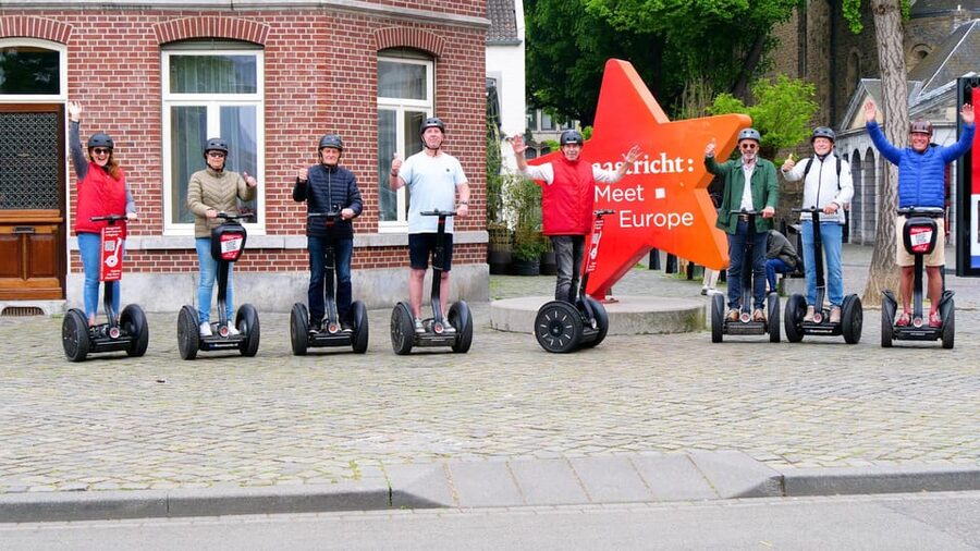 Maastricht: Segway City Tours - The restaurant break and the Andre Rieu terrace area