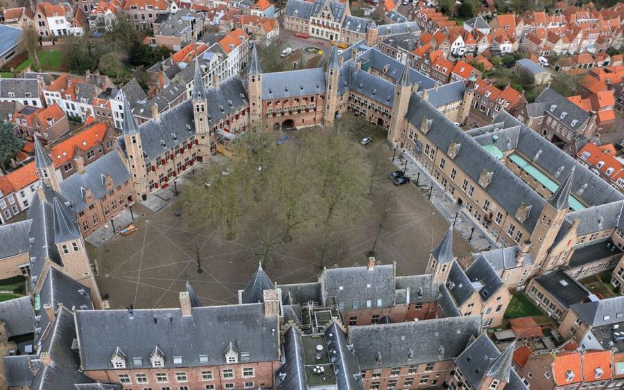 Middelburg: Guided City Walking Tour - Why Middelburg’s 1200 Monuments Feel Doable on Foot