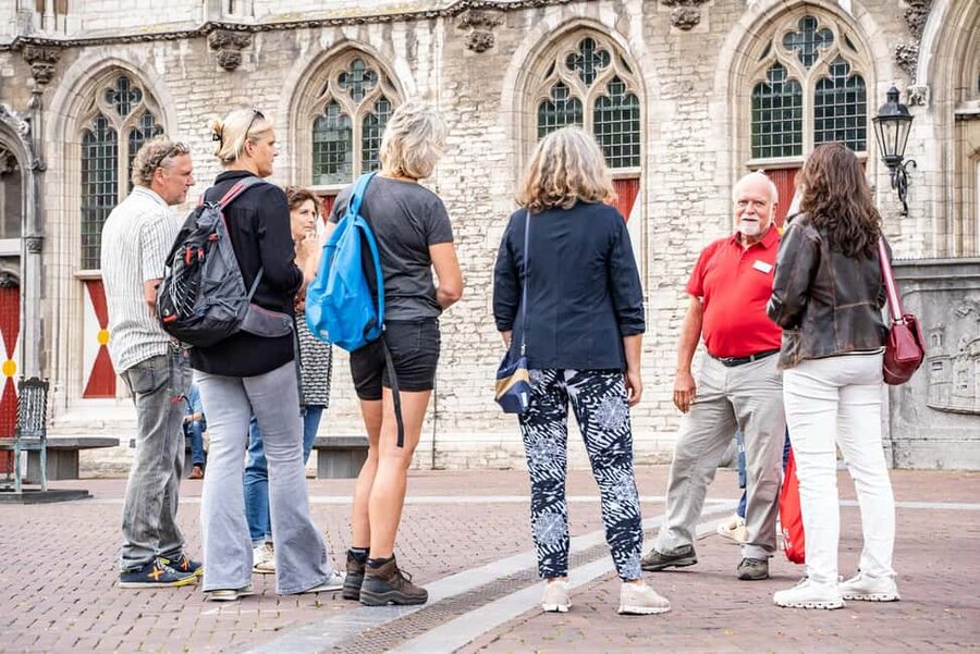 Middelburg: Guided City Walking Tour - Town Hall and the Long John Abbey Tower, the Skyline Anchors
