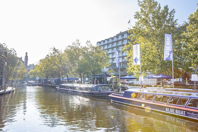 Moco Museum Amsterdam Entry and 75-minute Canal Cruise - Snackbox and Earphones: Small Things That Improve the Day