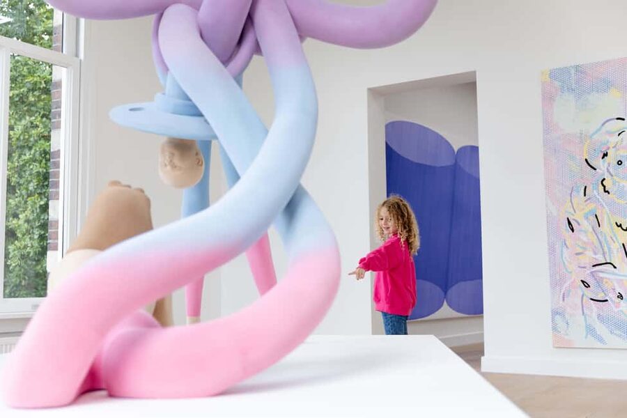 Museum Villa - Amsterdams new contemporary art museum - How your day flows: a self-paced walk through 12 rooms