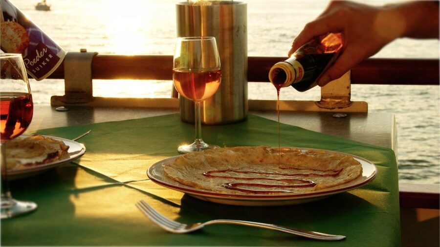 Nijmegen: River Cruise with All-You-Can-Eat Dutch Pancakes - The 75-Minute Waal River Plan: Cruise, then pancakes