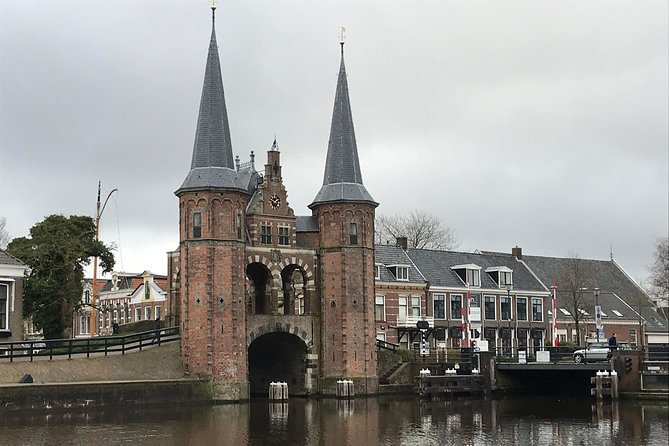 Northern Highlights Tour: visit 4 magnificent places from Amsterdam - Stop 3: Sneek canals and the Watergate you should aim for