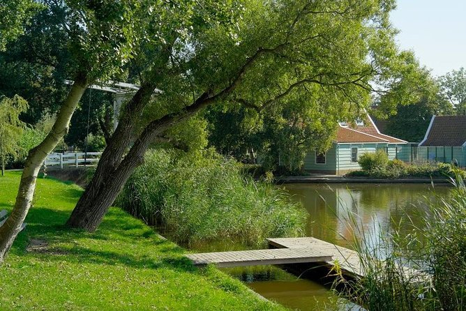 Off the beaten paths Dutch Country Side Private Tour in Jaguar - The 4-Hour Loop That Mixes Classic Villages With Quieter Waterland