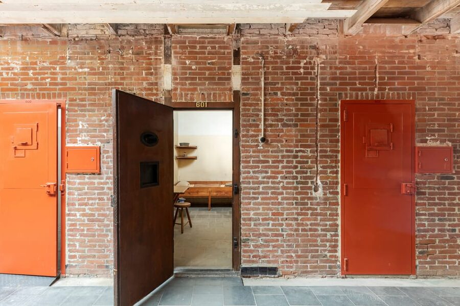 Oranjehotel World War II Prison Entrance Ticket - Wheelchair Accessibility and Comfort Considerations