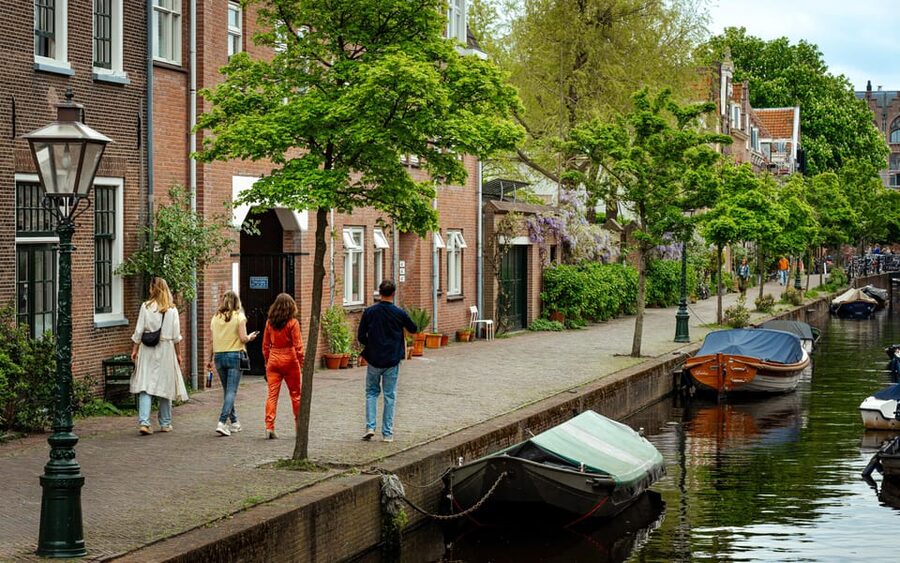 Outside Escape Amsterdam with your friend(s) and have fun! - Price and value for $29 per group