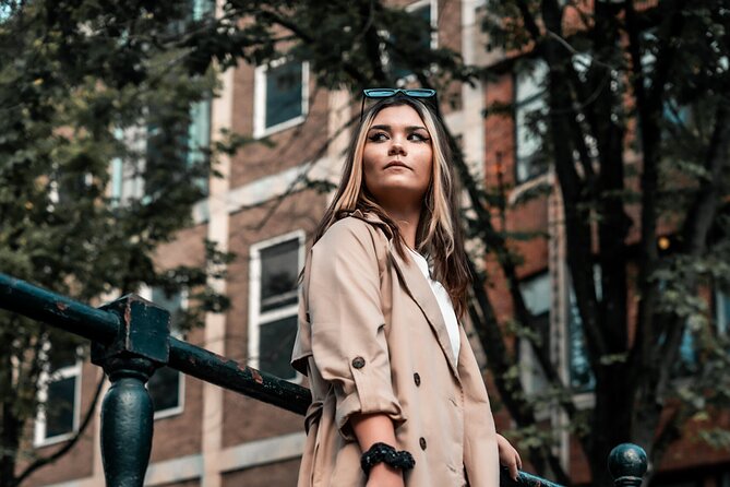 Photoshoot Experience in Amsterdam - Meet at Madame Tussauds Amsterdam, then get moving in a smart radius