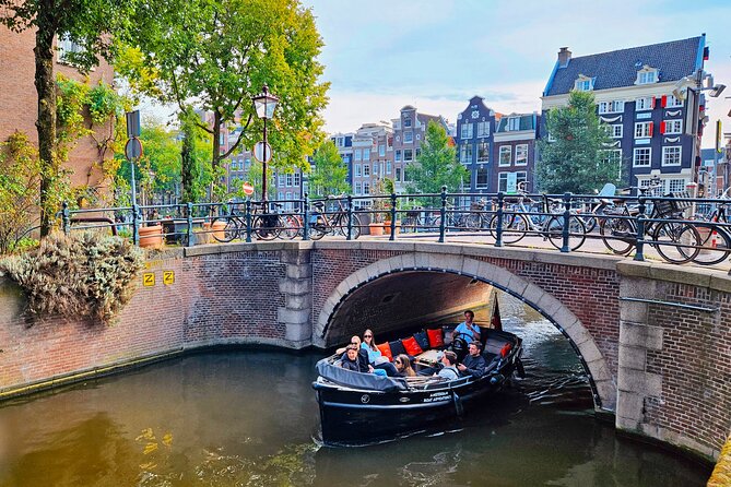 Private 90 Minute Amsterdam Canal Belt Exploration Cruise - Key highlights worth knowing