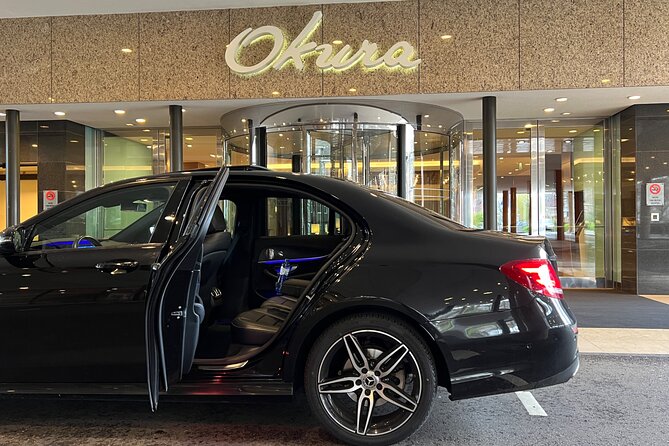Private Airport Transfer Amsterdam Airport to or from Amsterdam - Non Meet And Greet Pickup: Departures 3 Door D Like A Pro