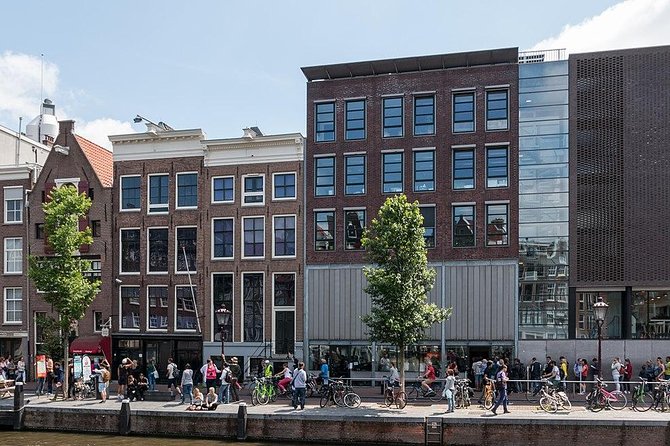 Private Amsterdam WW2 walking tour - Portuguese Synagogue: Jewish Amsterdam in the Golden Age