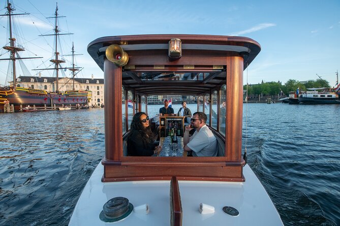 Private Boat Tour Amsterdam - 90 Min incl. welcome drink on historic saloon boat - The 90 Minute Route, What Those Pass-By Moments Actually Deliver