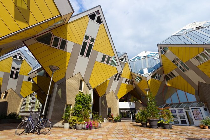 Private Day Tour: Rotterdam and The Hague. English or Spanish - Price and value: what $834.17 really buys you