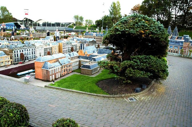 Private Delft and The Hague Tour incl. Madurodam from Amsterdam - A private day trip stitching Delft, The Hague, and Madurodam together