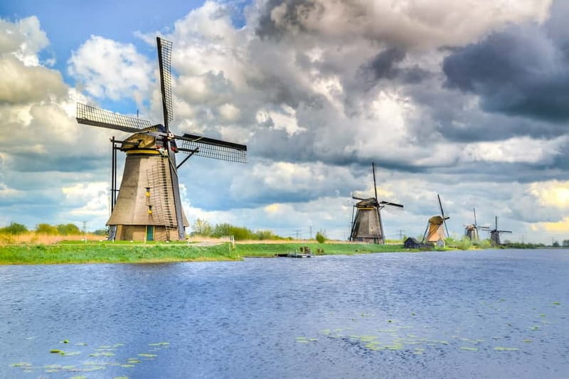 Private Kinderdijk UNESCO Site and South Holland Tour - Kinderdijk UNESCO: why these windmills protect the Netherlands