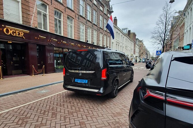Private Minivan transfer to Rotterdam - A Smooth Ride With Courteous, Safe Driving