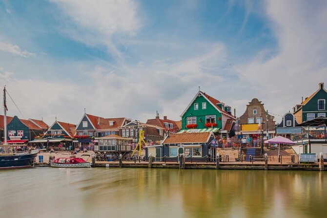 Private Minivan Zaanse Schans and Volendam Tour from Amsterdam - Zaanse Schans windmills and gabled houses, with room to breathe