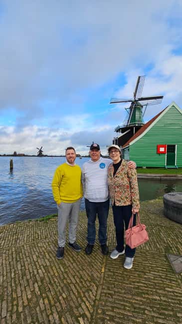 Private tour Mercedes Van, Zaandam, Zaanse Schans & Volendam - From hotel pickup to a Netherlands day that stays easy