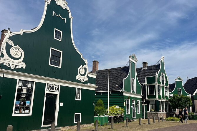 Private Tour to Zaanse Schans, Volendam, and Marken - Zaanse Schans: windmills, warehouses, and a clog workshop that feels hands-on