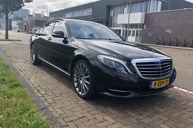 Private Transfer from Amsterdam city center to Rotterdam - Luggage and Space: What Fits, What Might Not