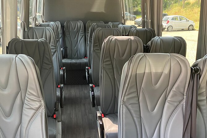 Private Transfer from Amsterdam to the Cruise Port in Rotterdam - Meet your driver and what the ride feels like